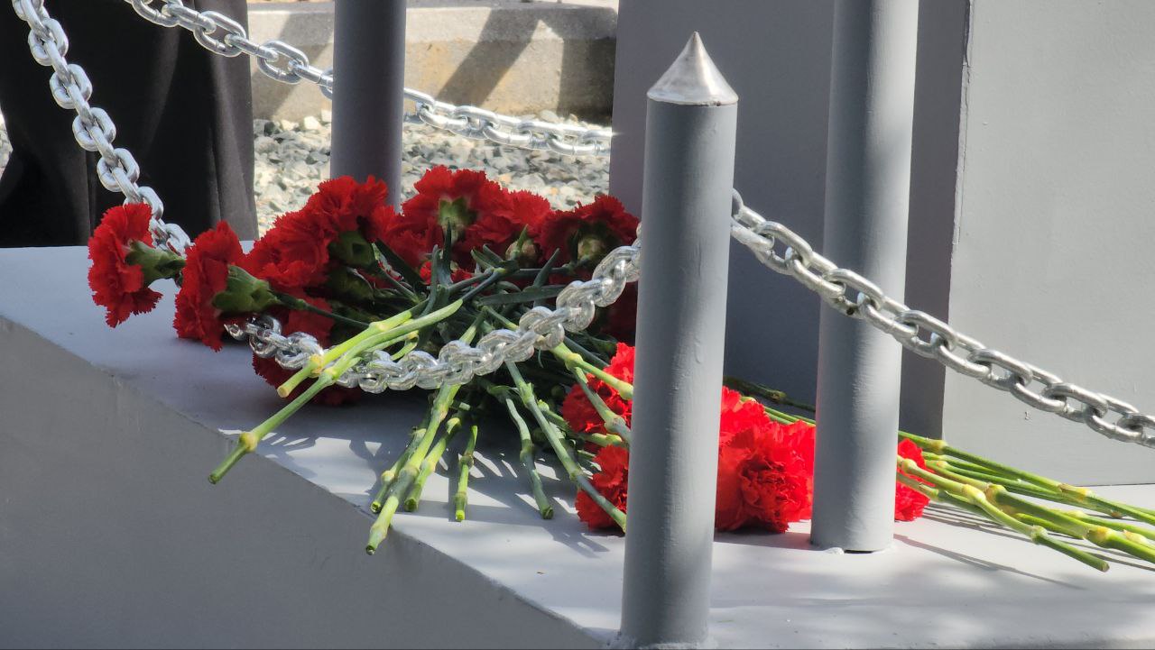 Памятник 9 мая. Об увековечении памяти погибших при защите